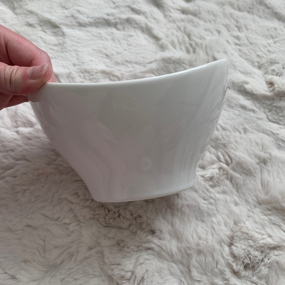 White Serving Dishes - Picture 7 of 11